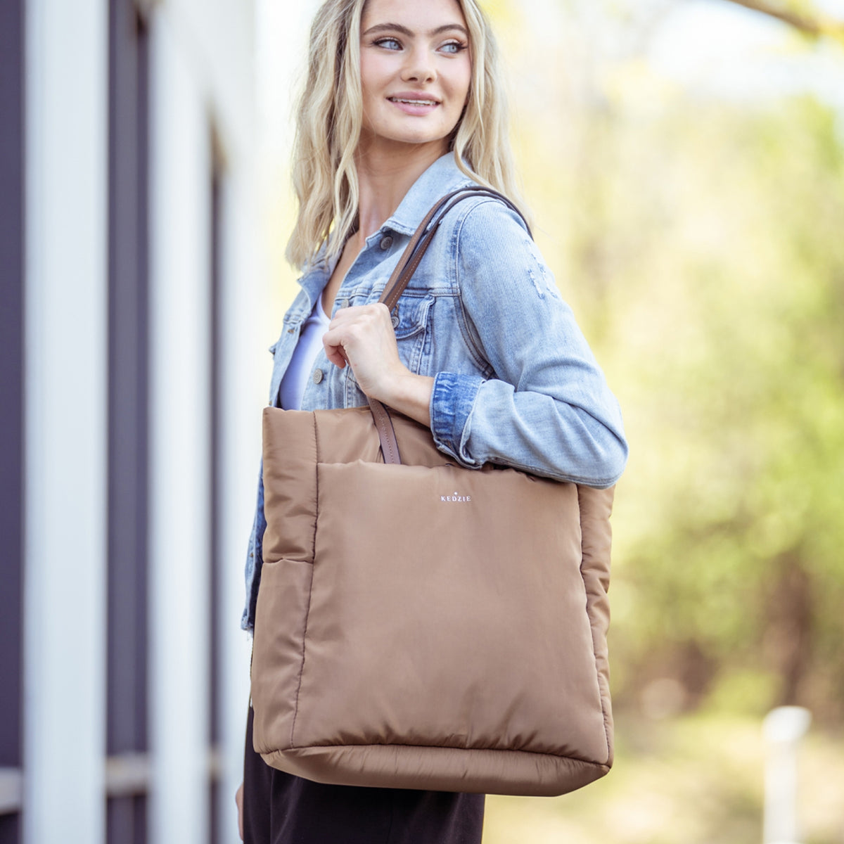 Kedzie Halo Women's Tote Bag with Shoulder Straps