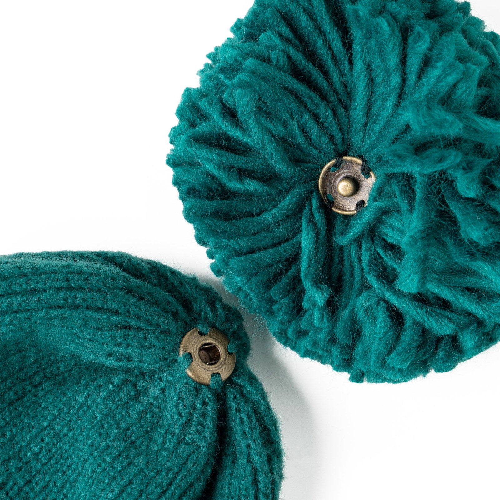 Britt s Knits Womens Snap To It Mix and Match Pom Hat Beanie