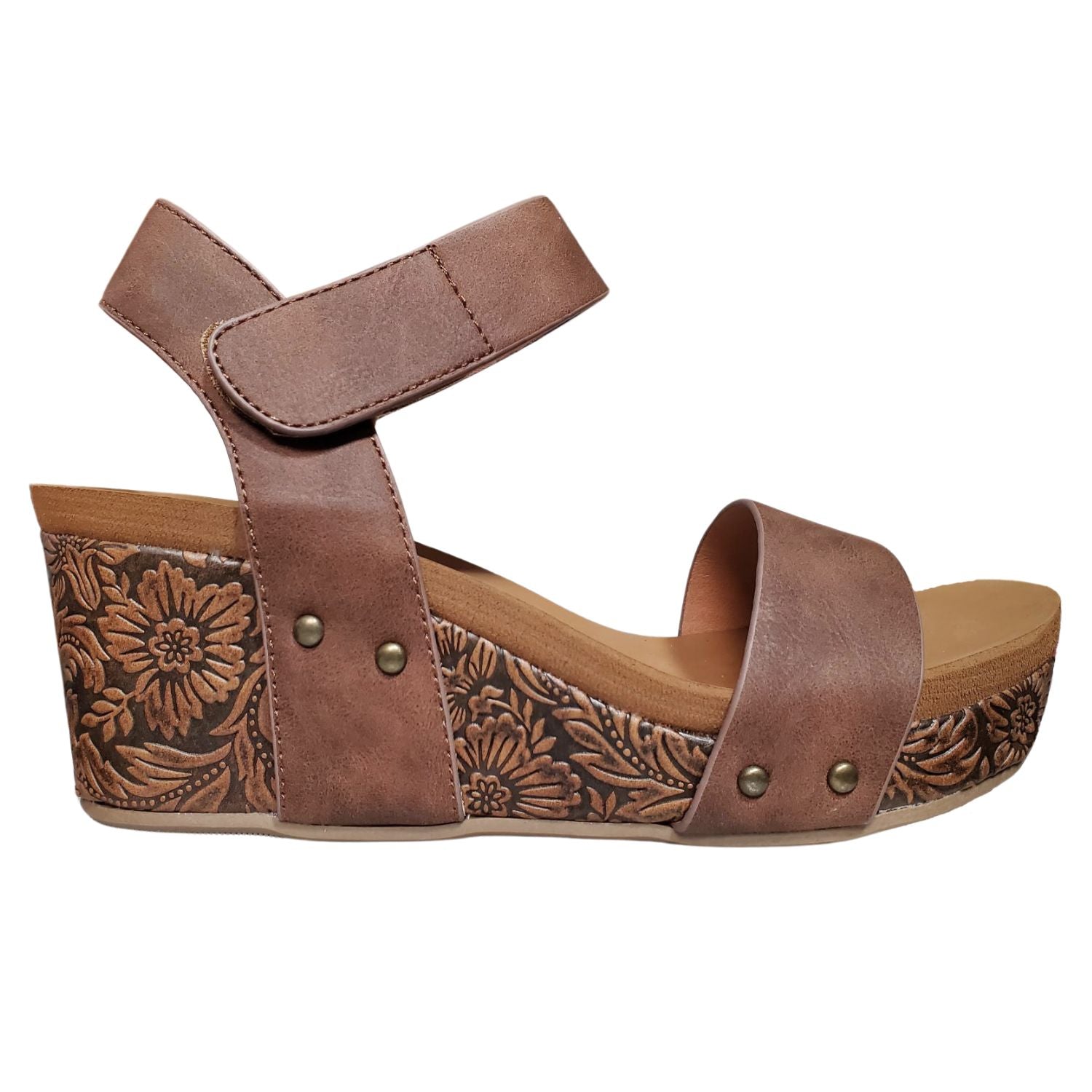 Very G Womens Devon Wedge Heel Platform Sandal, Tan