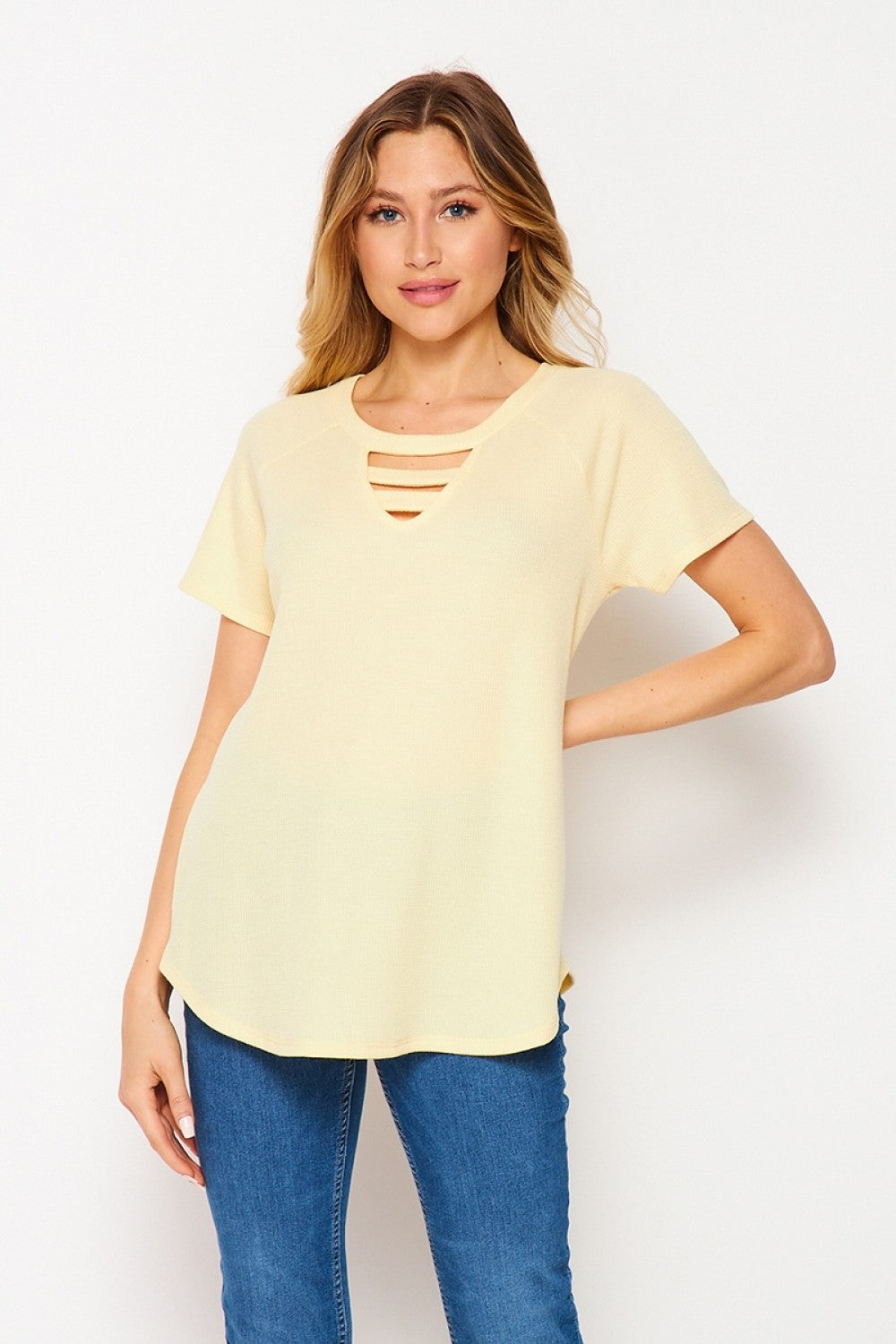 HoneyMe Womens Short Sleeve Cutout Tunic Top