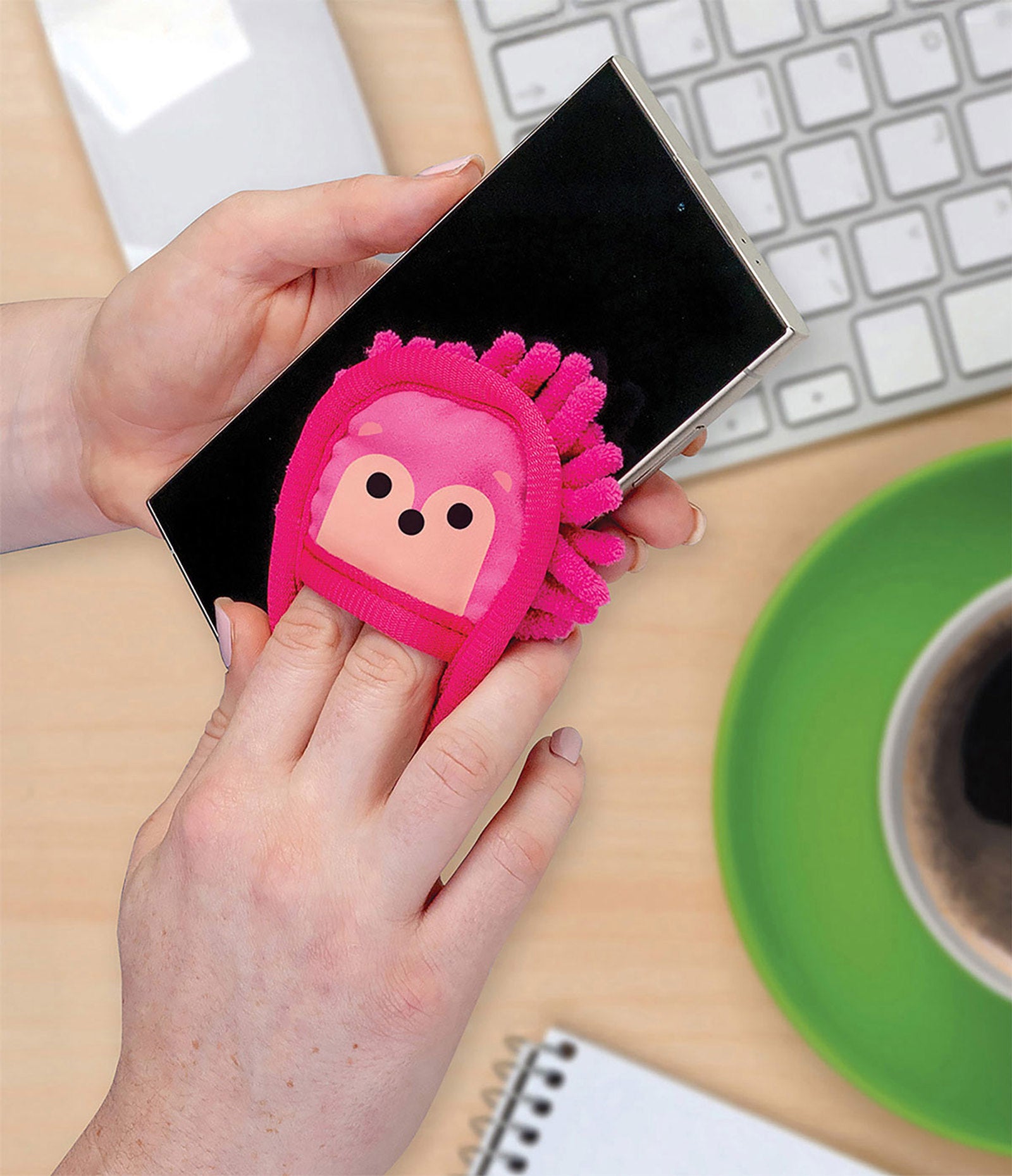 Modern Monkey Finger-Sized Mini Ledgehog Microfiber Duster
