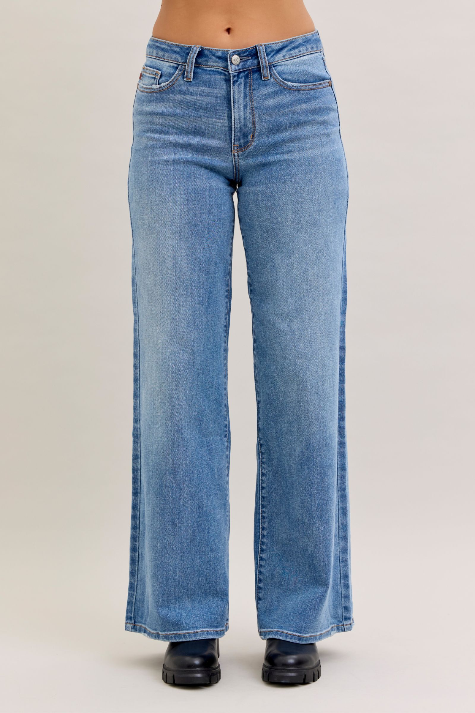 Judy Blue Womens Mid Rise Retro Wide Leg Jeans