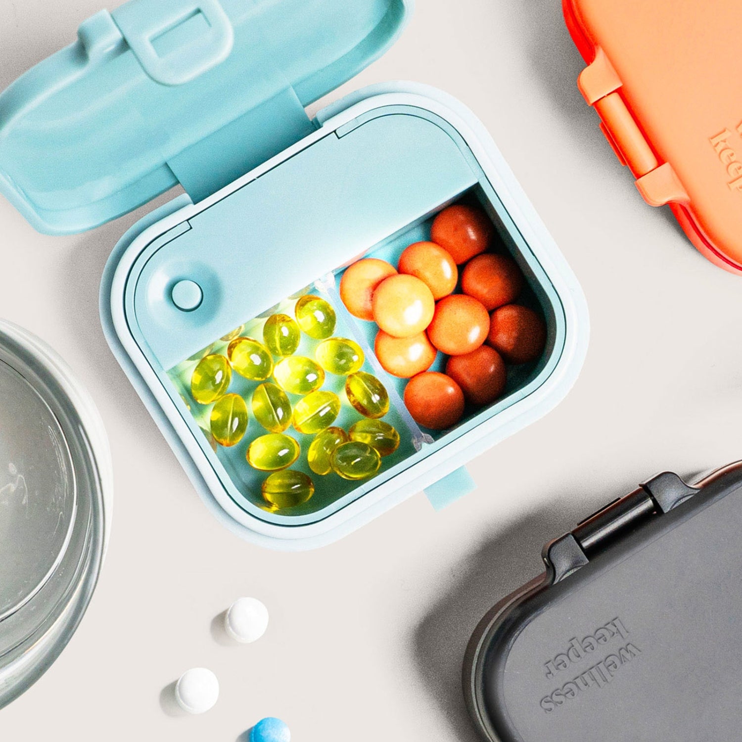 Wellness Keeper Mini Light-Up Pill and Vitamin Case
