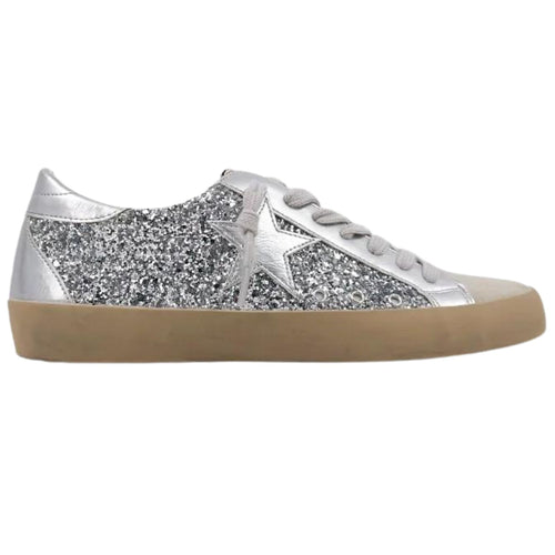 Shu Shop Womens Paula Silver Shimmer Pre-Scuffed Fashion Sneakers