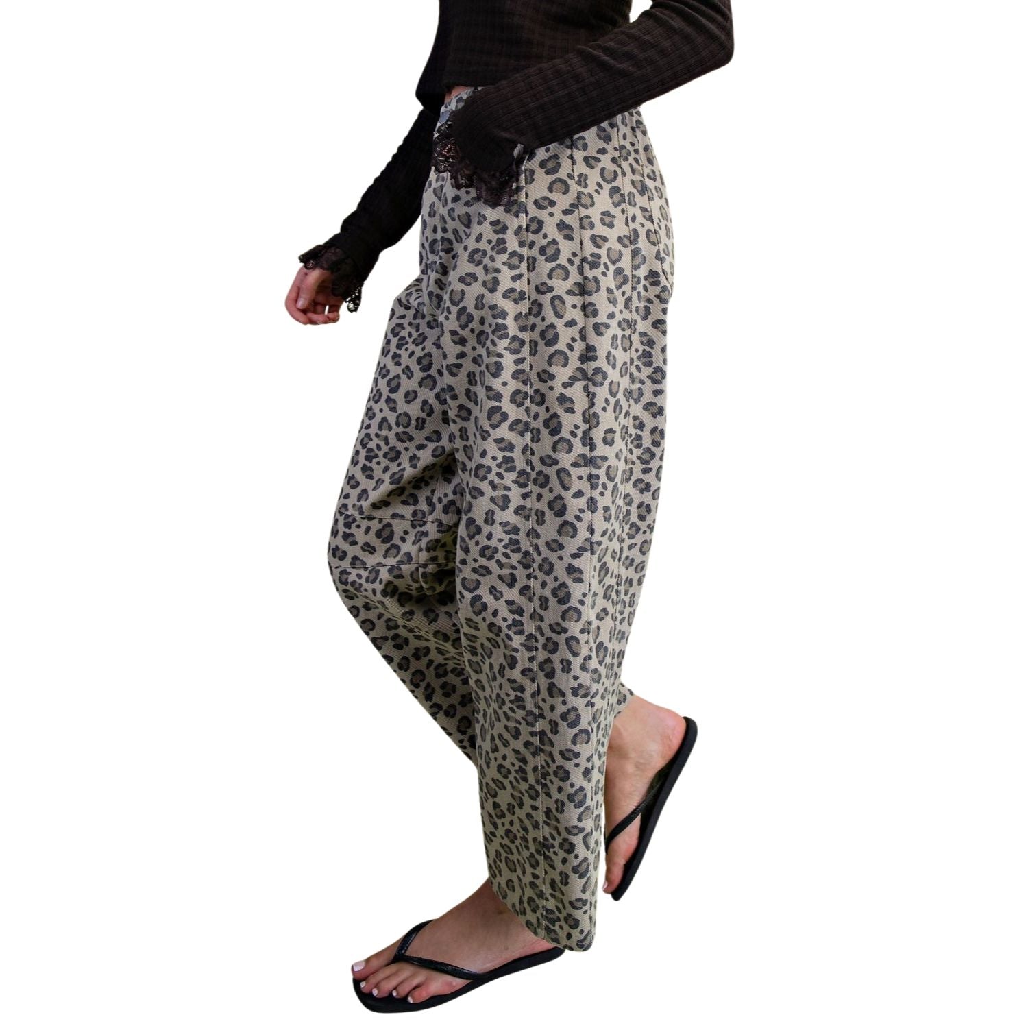 Easel Womens Animal Print Washed Twill Barrel Pants- Khaki Leopard
