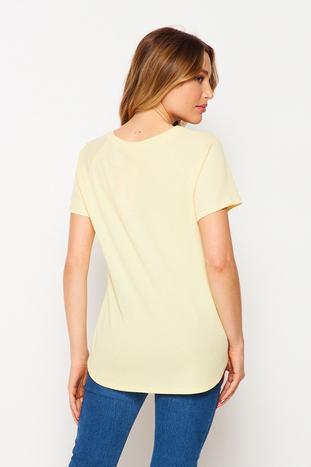 HoneyMe Womens Short Sleeve Cutout Tunic Top