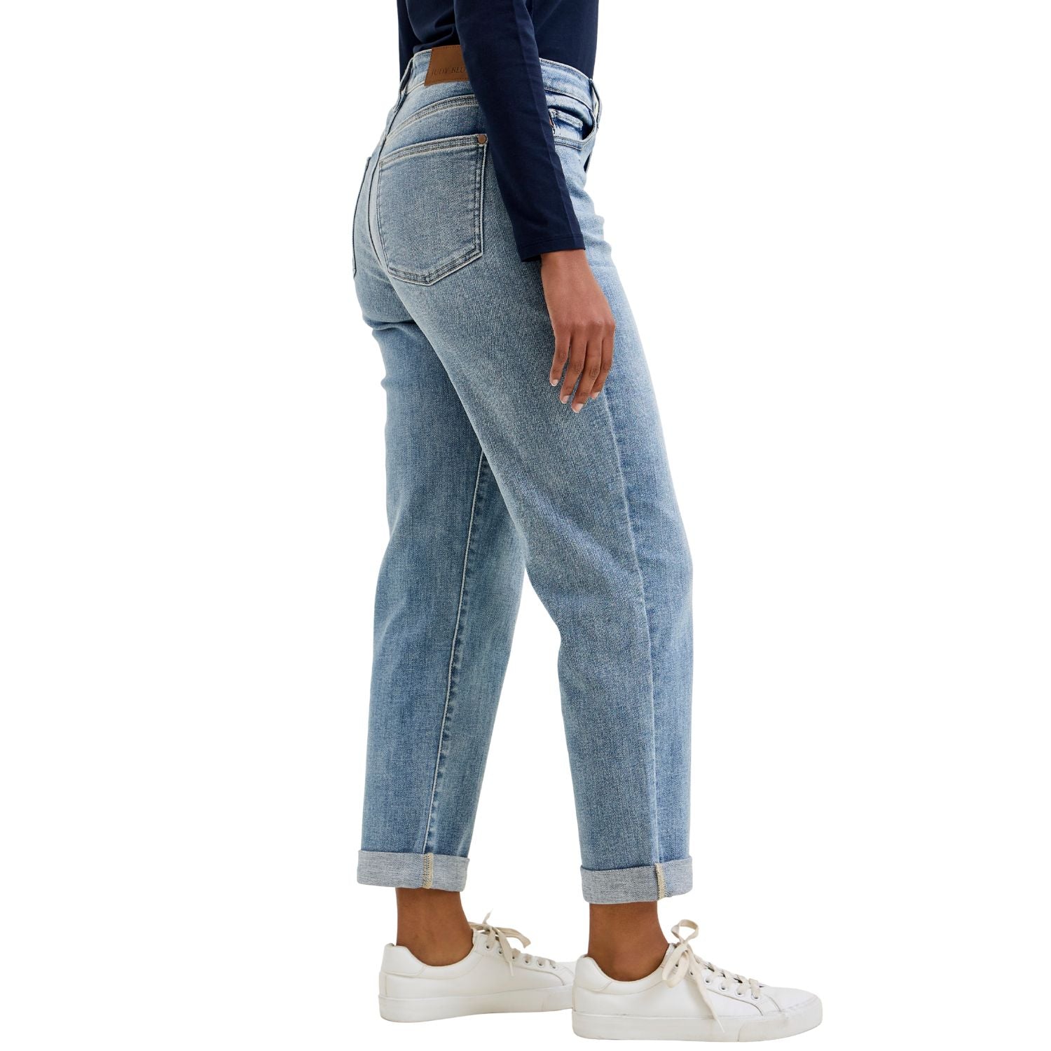 Judy Blue Womens Billie Mid Rise Boyfriend Cuffed Jeans, Light Iced Indigo