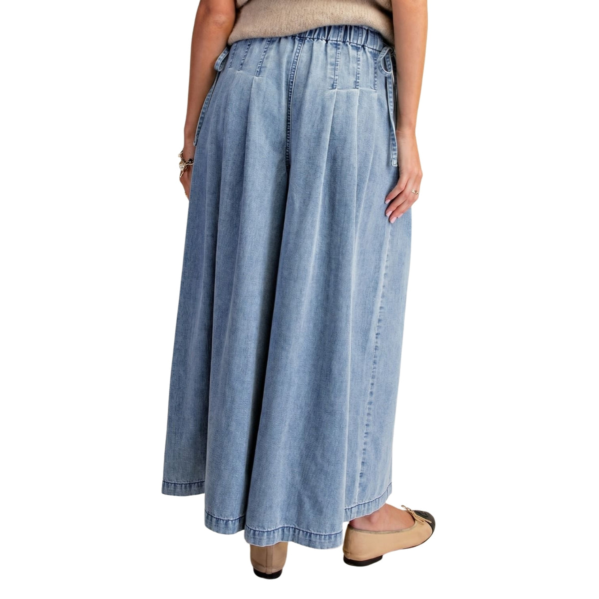 Easel Women's Pleated Wide Leg Cropped Denim Pants, Washed Denim