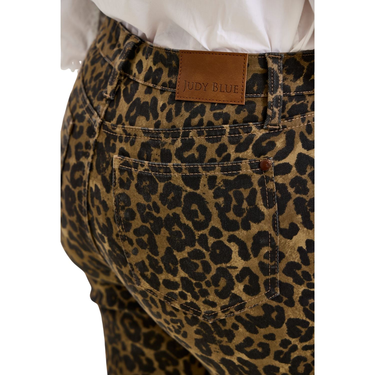 Judy Blue Womens High Waisted Bootcut Leopard Print Jeans