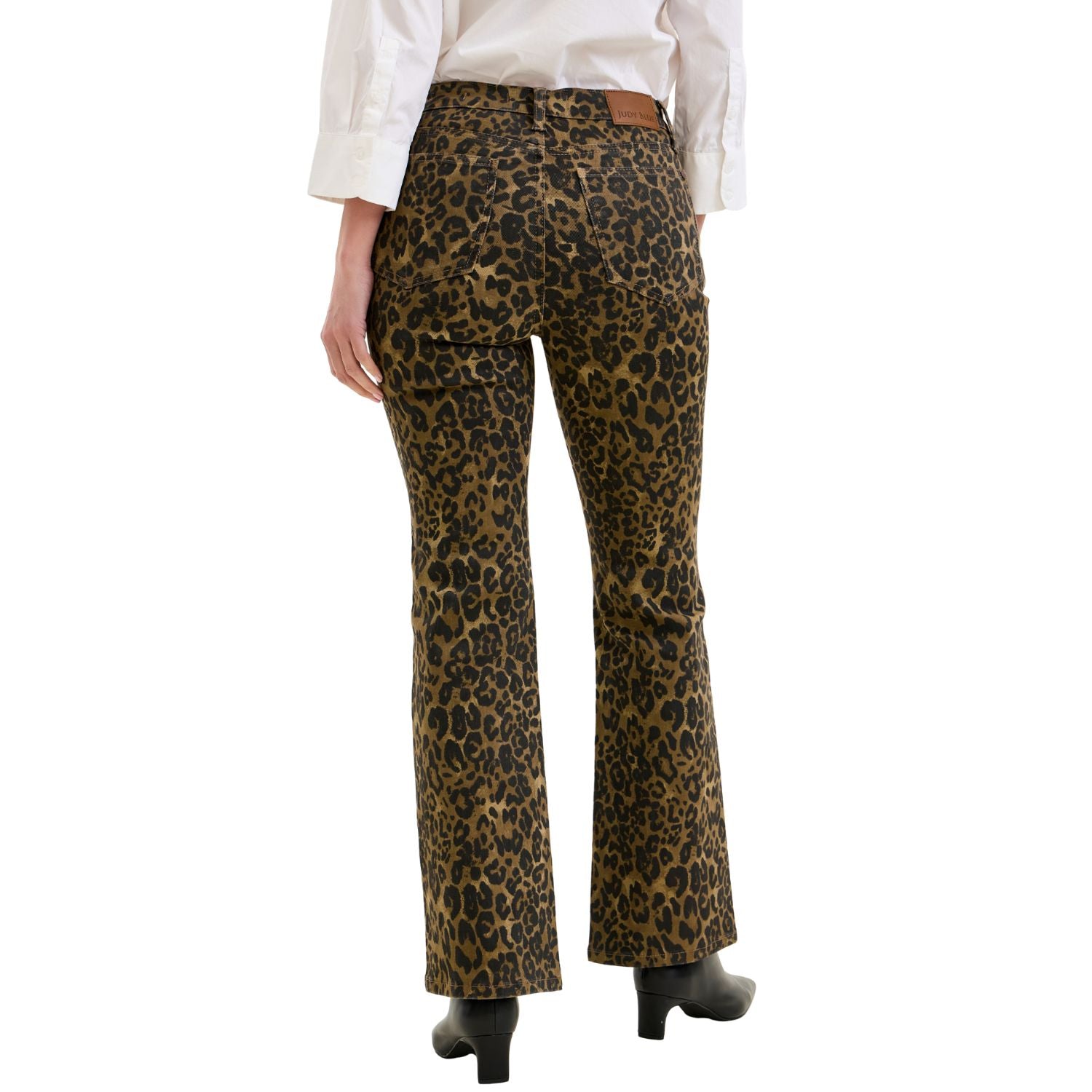 Judy Blue Womens High Waisted Bootcut Leopard Print Jeans