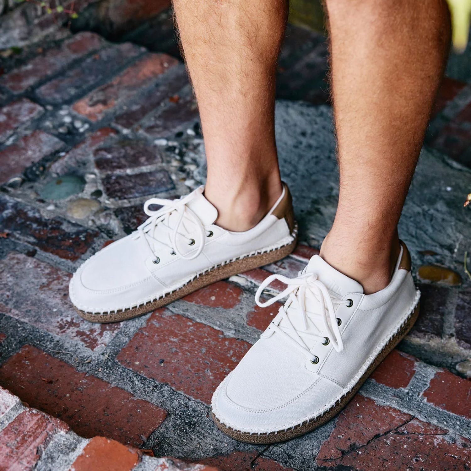 Flojos Mens Solar Canvas Memory Foam Beachcomber Lace Up Shoes, Sand/Gum