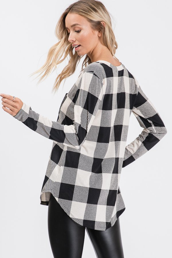 Heimish Womens Long Sleeve Buffalo Plaid Knit Top