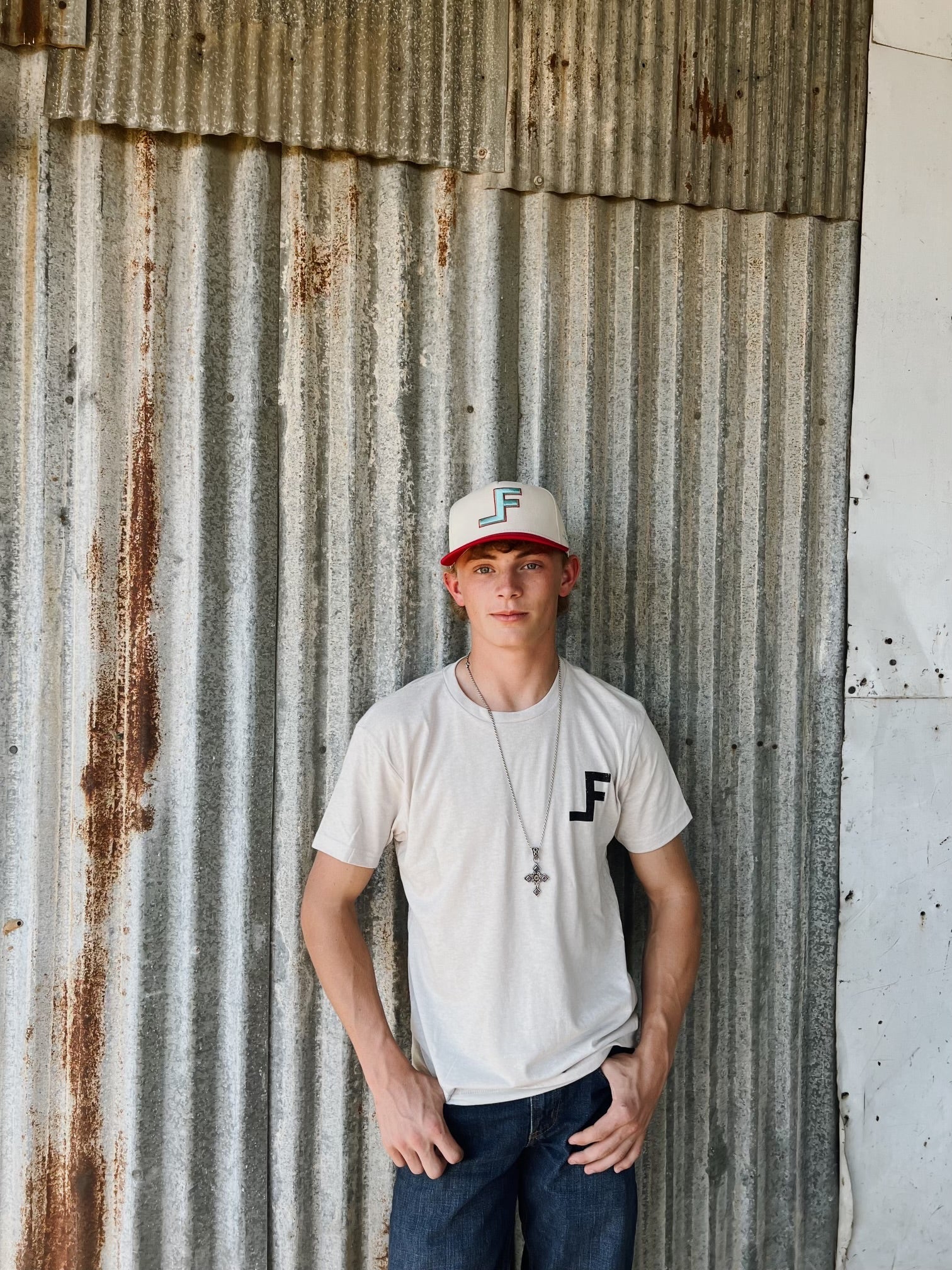 Lane Frost Flank Structured Embroidered Logo Snapback Hat- Cream/Red/Light Blue
