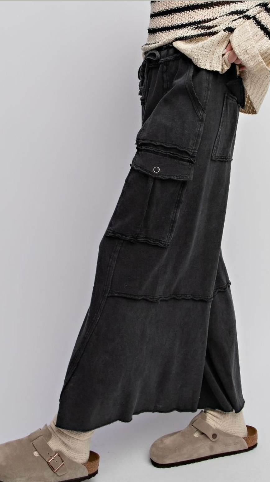 Easel Womens Utility Mineral Washed Wide Leg Terry Knit Cargo Pant, Black