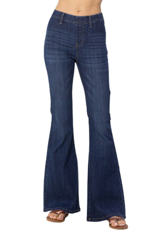 Judy Blue Mid Rise Denim Patch Destroyed Relaxed Jeans