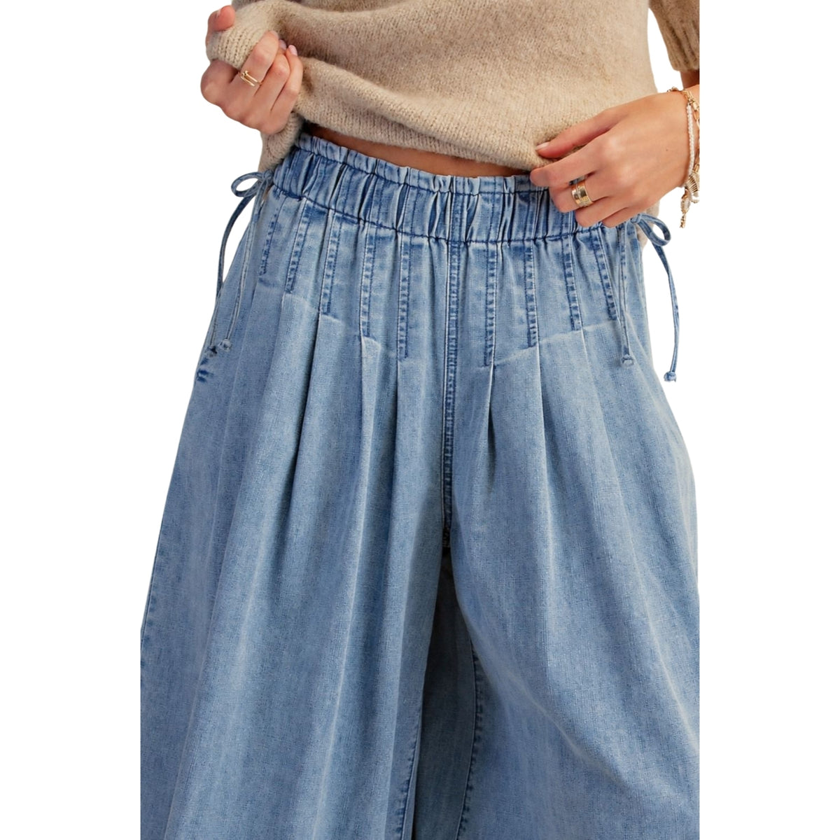 Easel Women's Pleated Wide Leg Cropped Denim Pants, Washed Denim
