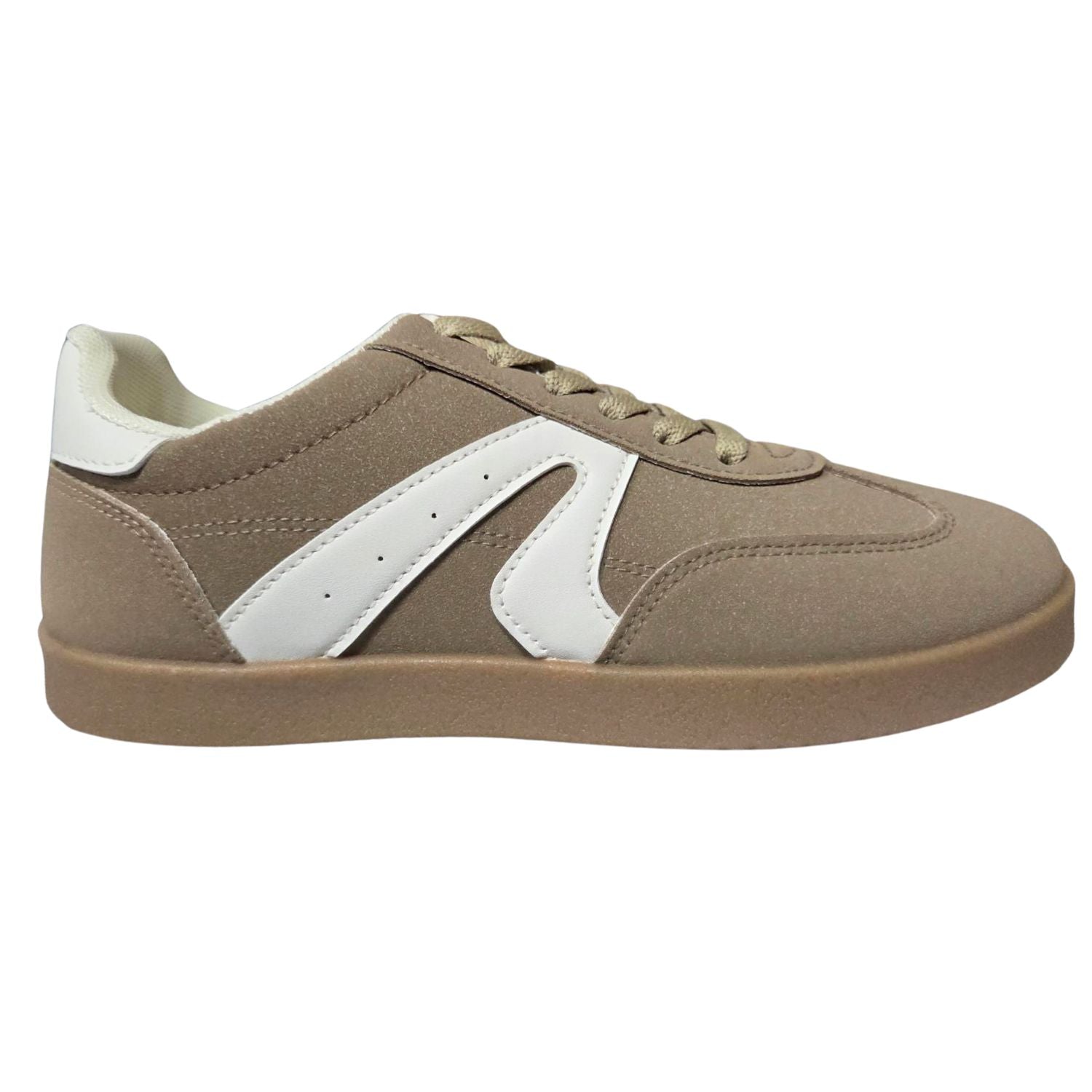 Very G Womens Retro Lace Up Throwback Sneaker, Brown