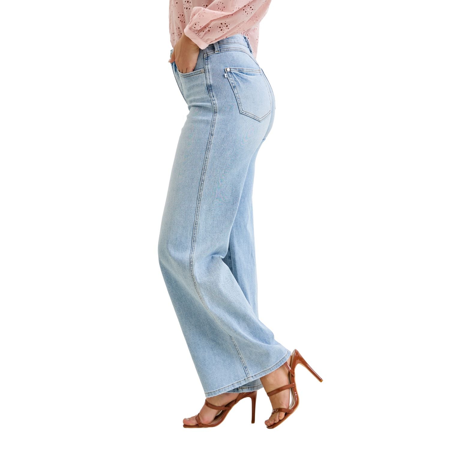 Judy Blue High Waist Tummy Control Retro Wide with Curve Coin Pocket, Light Wash