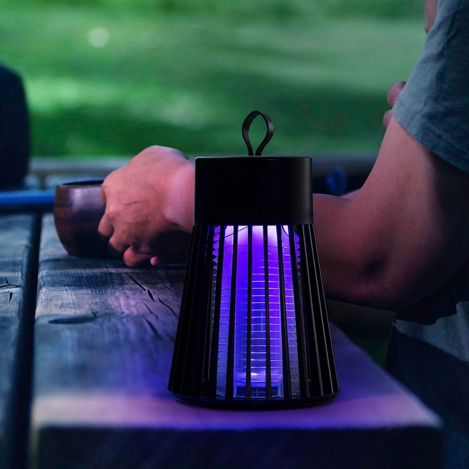 Bunk House The Zap Trap Rechargeable Mosquito Killing Lamp