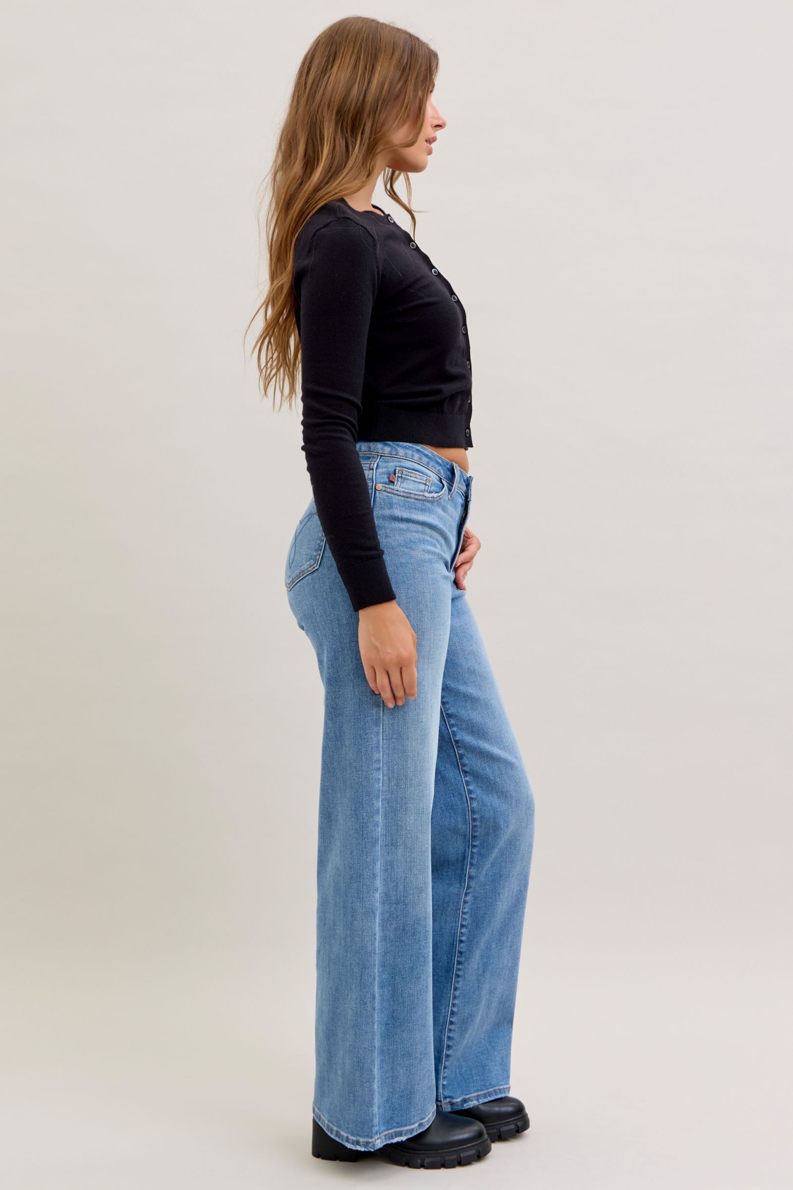 Judy Blue Womens Mid Rise Retro Wide Leg Jeans