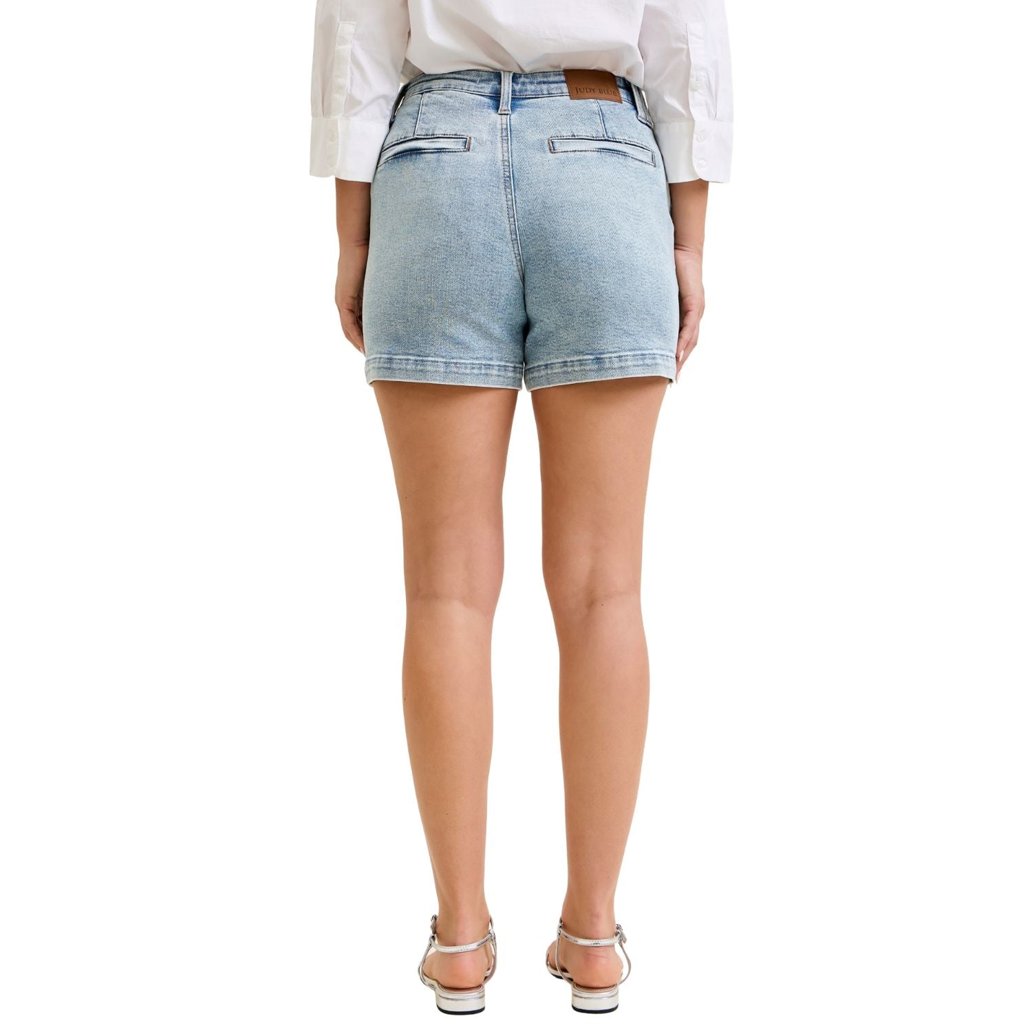 Judy Blue Womens High Waist 4.5" Trouser Short -Light Wash