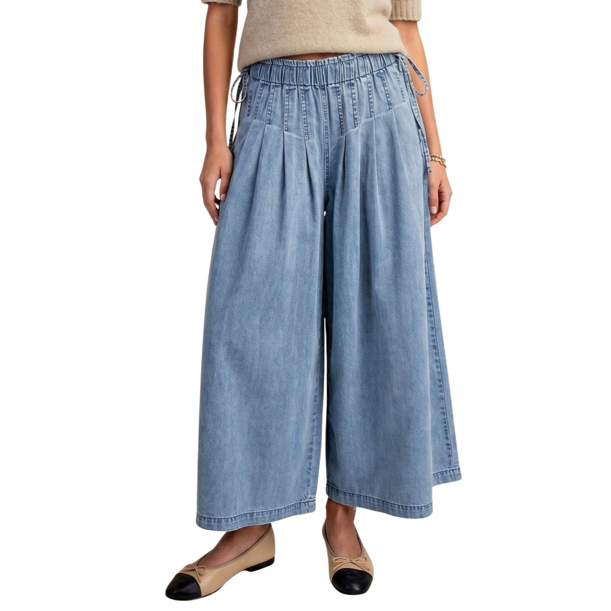 Easel Women's Pleated Wide Leg Cropped Denim Pants, Washed Denim