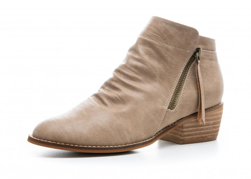 Corkys Boutique Womens Butternut Side Zipper Block Heel Ankle Bootie