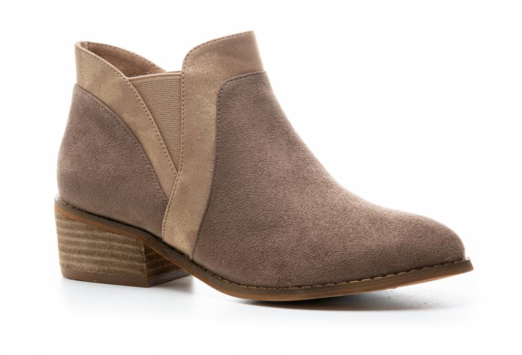 Corkys Boutique Womens Crisp Slip-on Sueded Ankle Bootie