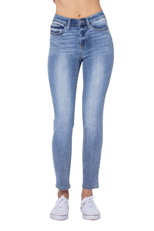 Judy Blue Womens High Rise Relaxed Fit Bleach Wash Denim Jeans