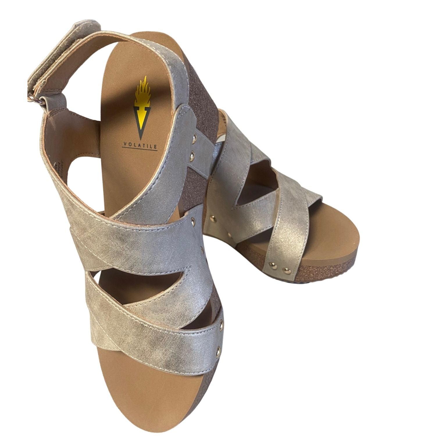 Volatile Womens Tory Faux Leather Wedge Sandal, Gold
