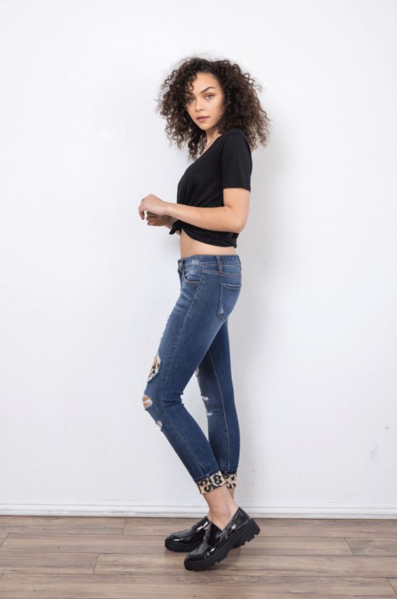 Kancan Womens Vienna Mid Rise Leopard Patch Super Skinny Jeans