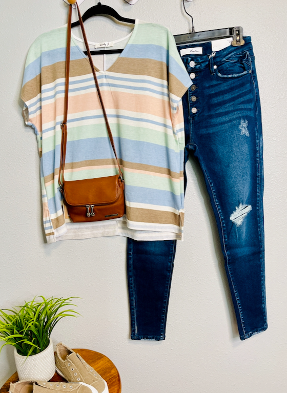 Lovely J Womens Dolman V-Neck Shirt, Stripes