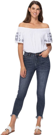 Judy Blue Womens Mid Rise Shark Bite Frayed Hem Skinny Jeans
