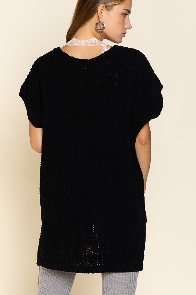 POL Clothing Womens Short Sleeve V-Neckline Knit Sweater