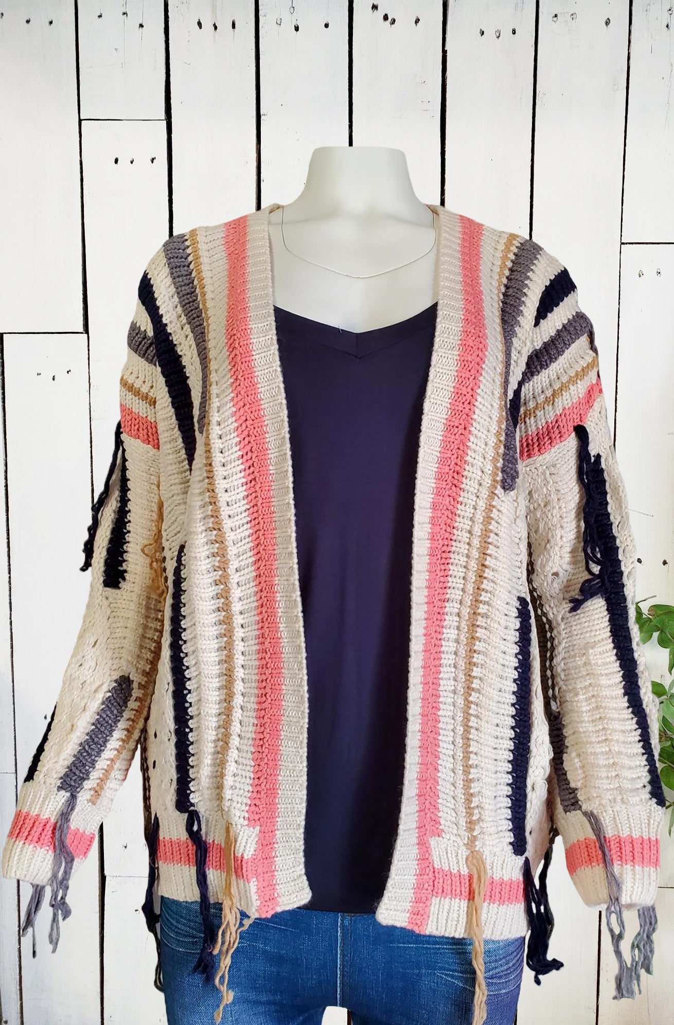 Loved + Adored Womens Frayed Knit Cardigan Sweater