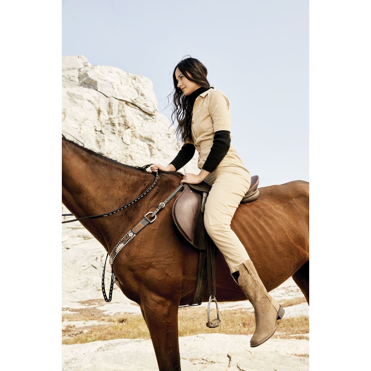 Myra Bag Womens Firm Grip Horse Breast Collar