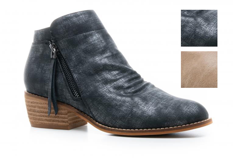 Corkys Boutique Womens Butternut Side Zipper Block Heel Ankle Bootie