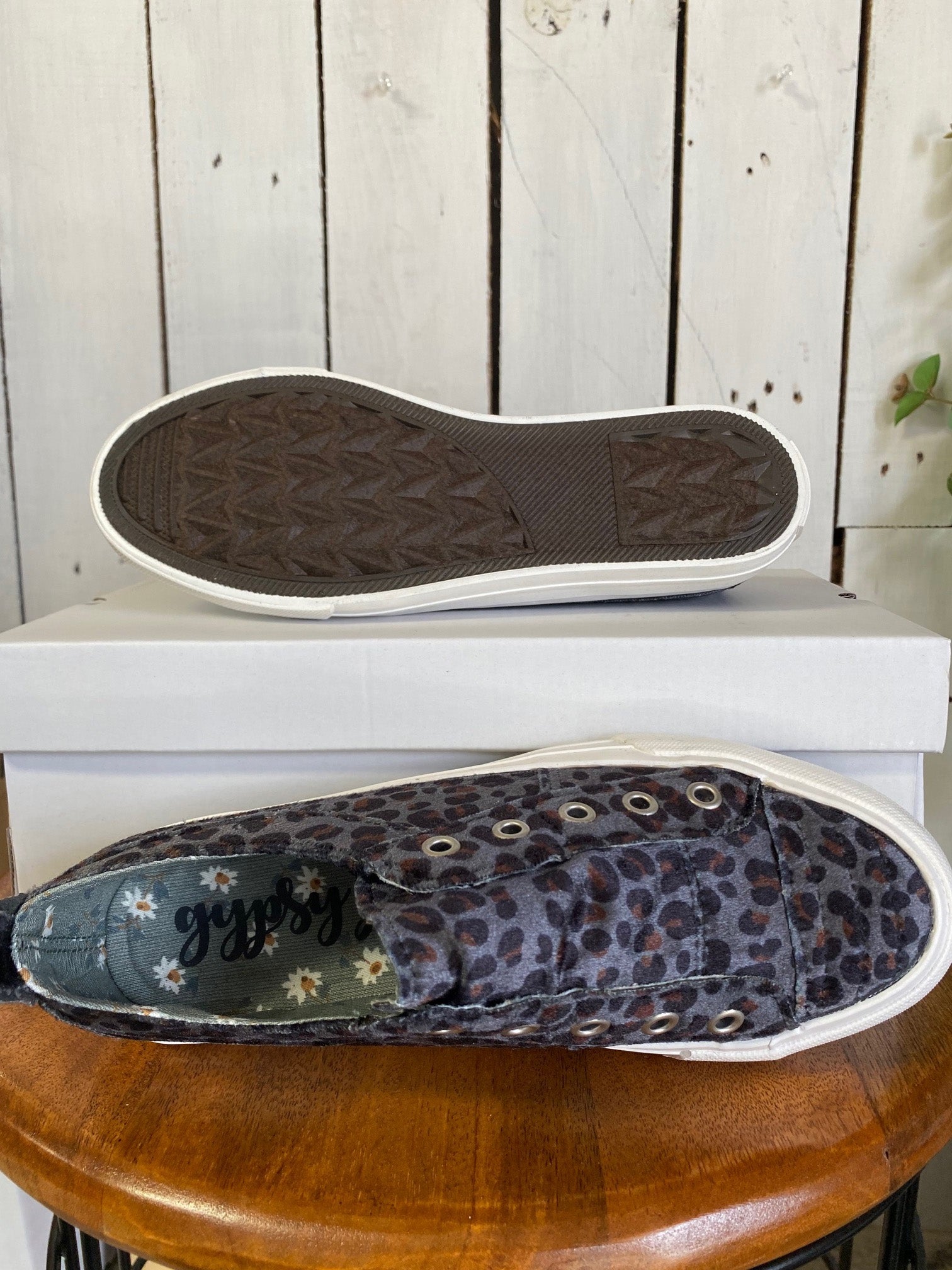 Gypsy Jazz Womens Val Leopard Print No Lace Fashion Sneaker