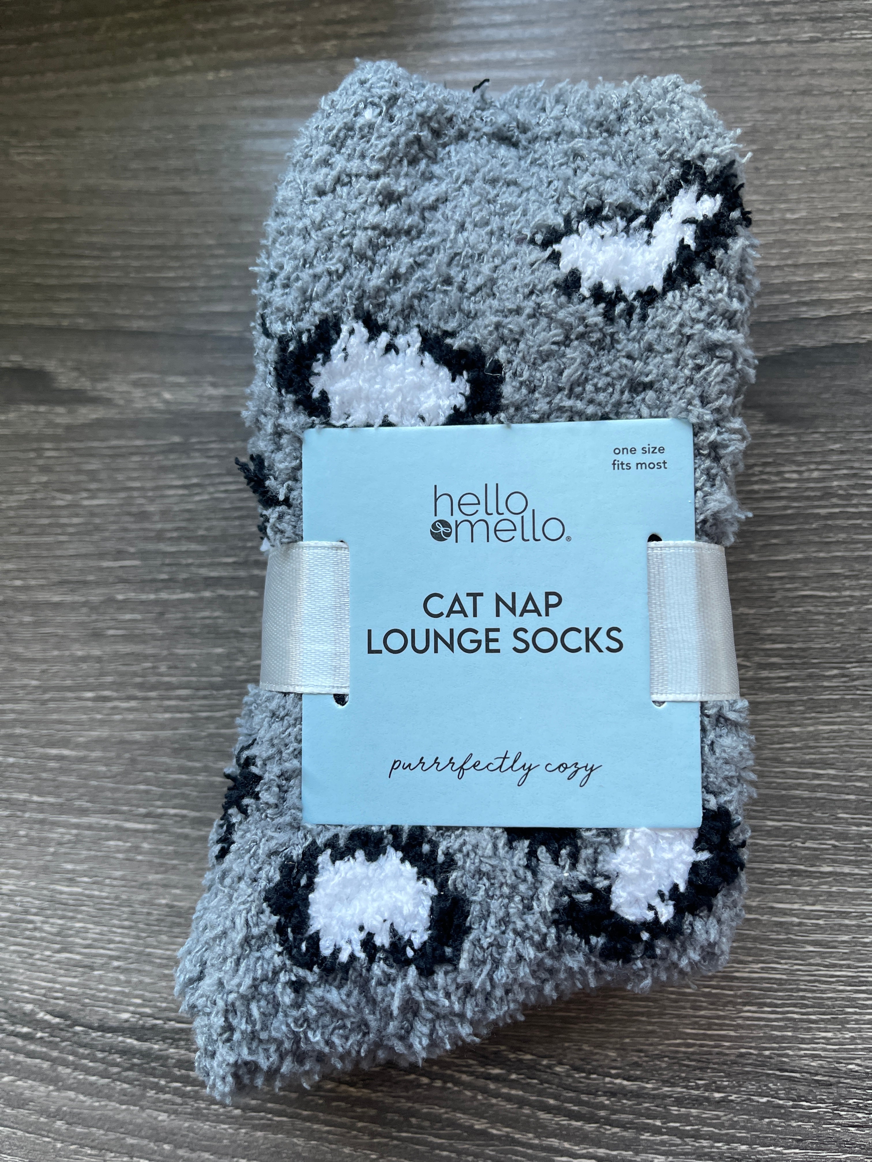 Hello Mello Cat Nap Lounge Socks, Purrrfectly Cozy