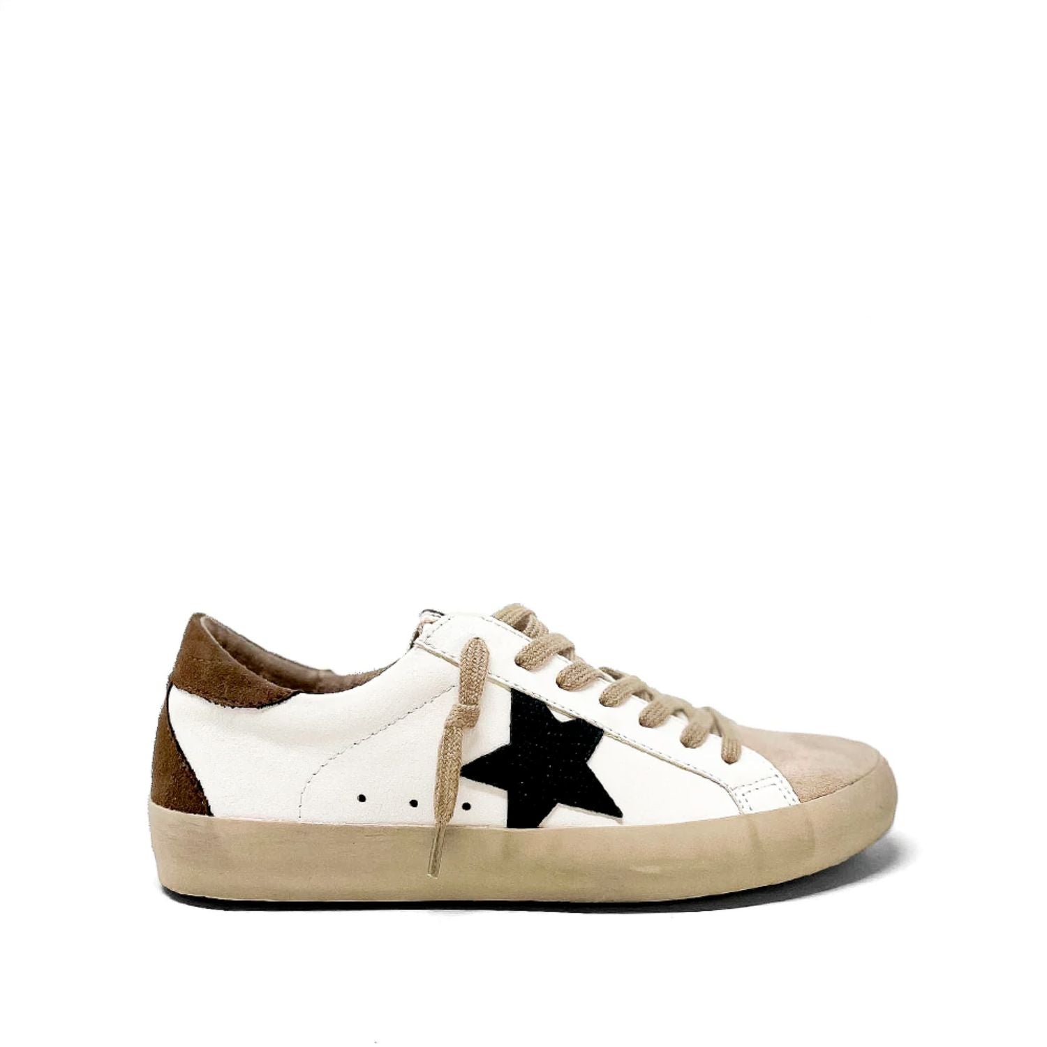 Shu Shop Womens Pamela Star Distressed Pre-Scuffed Fashion Sneakers
