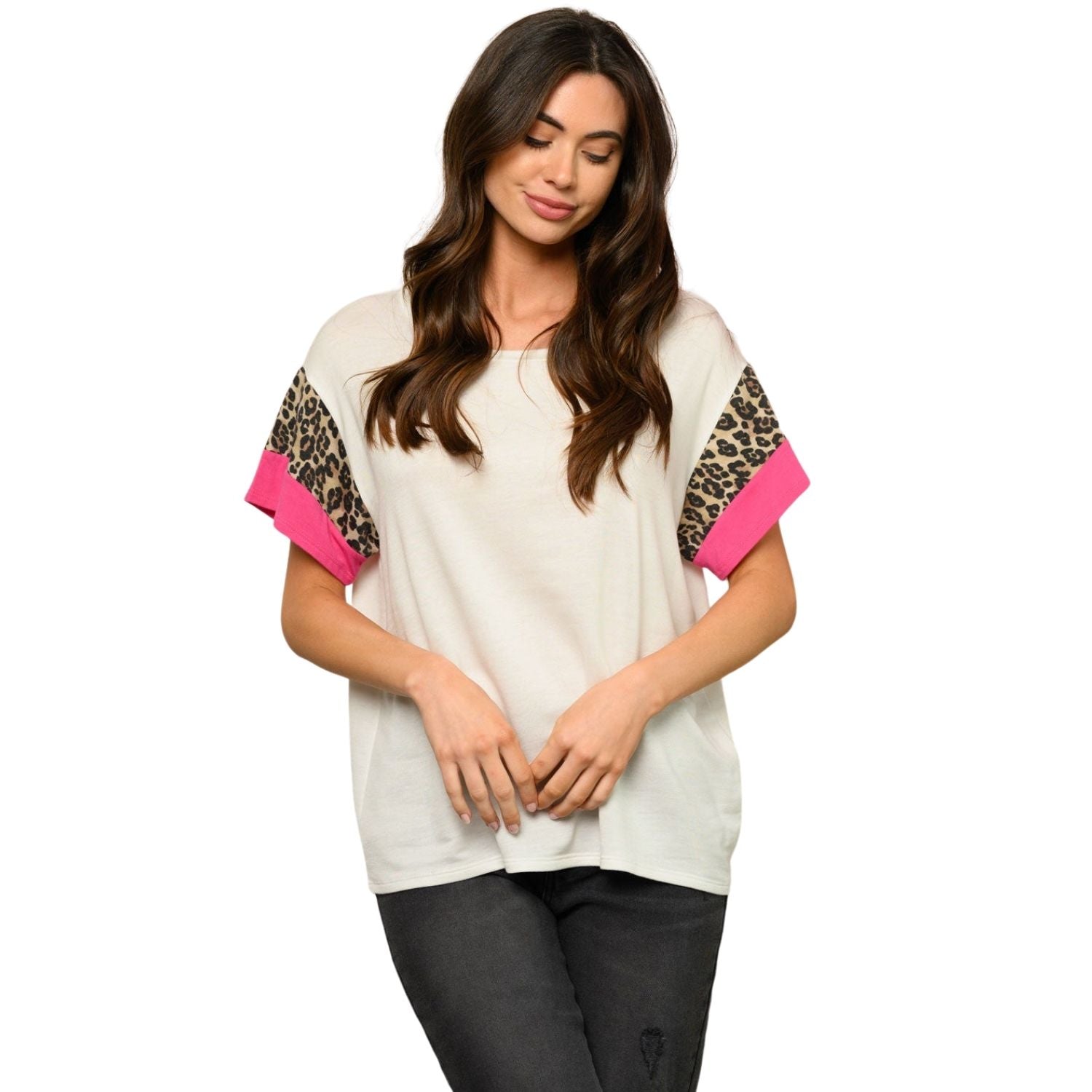 Fantastic Fawn Womens Color Block Animal Print Short Sleeve Round Neck Top,White