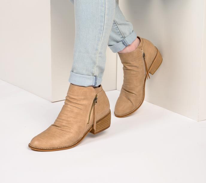 Corkys Boutique Womens Butternut Side Zipper Block Heel Ankle Bootie