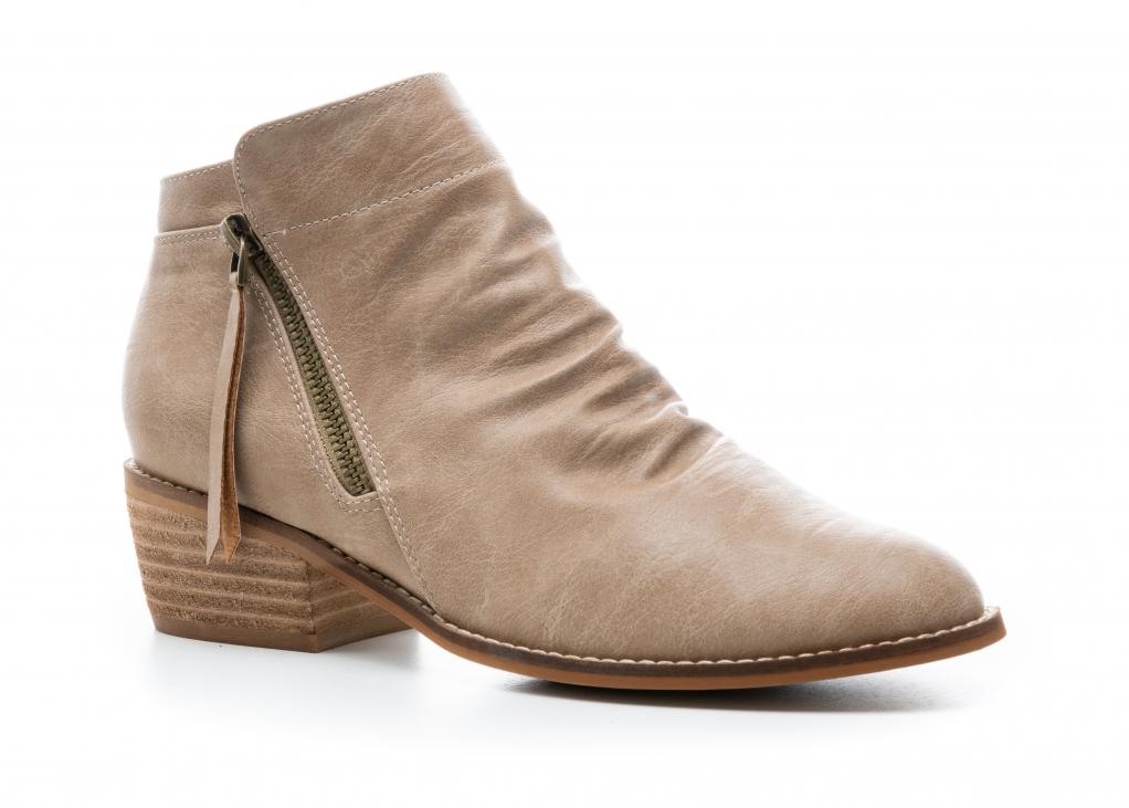 Corkys Boutique Womens Butternut Side Zipper Block Heel Ankle Bootie
